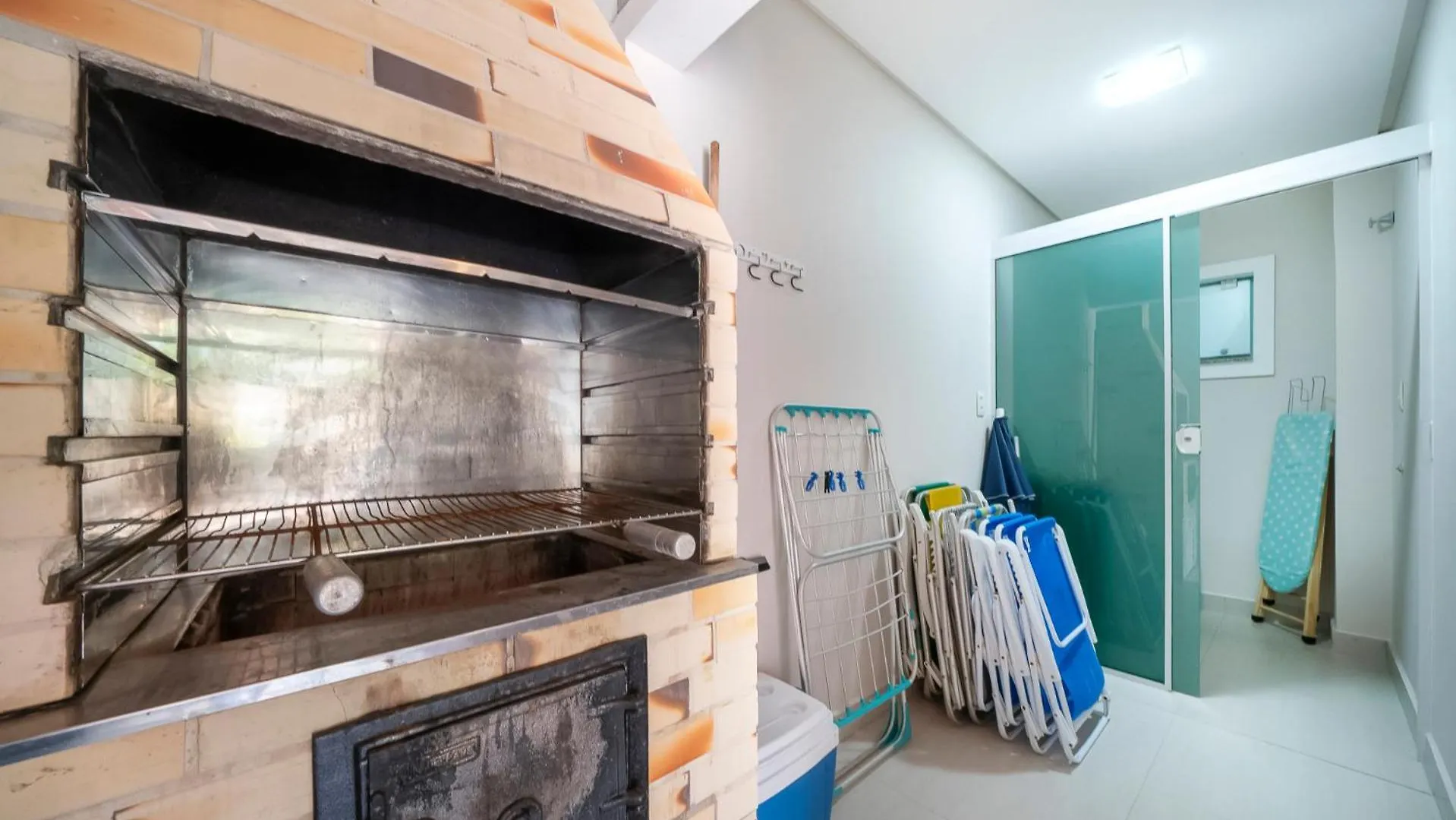 Apartamento Duplex Terreo Com Super Spa Bombinhas