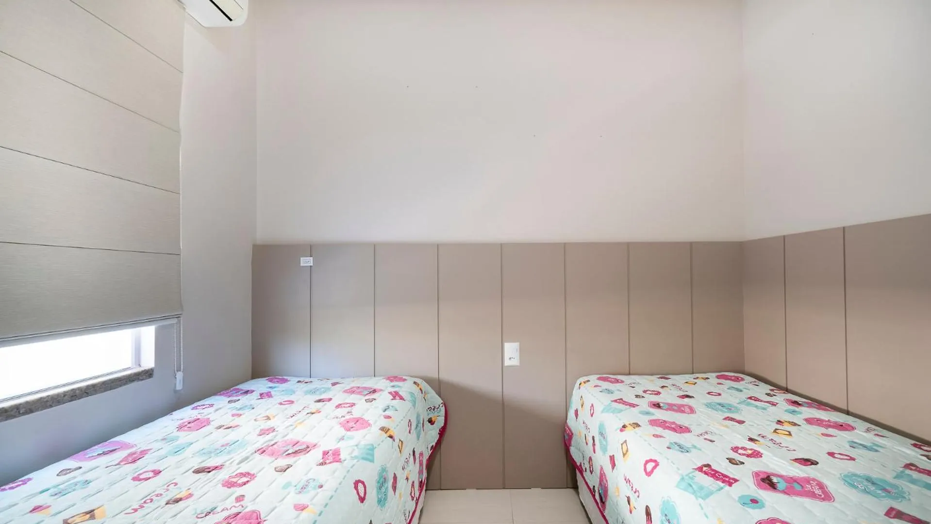 Apartment Apartamento Duplex Terreo Com Super Spa Bombinhas