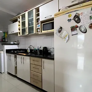  Apartamento 2 Dorm. Em Bombas Sc